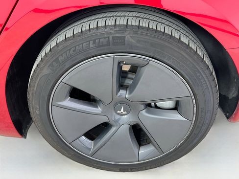 Used 2023 Tesla Model 3 Standard Range image 30