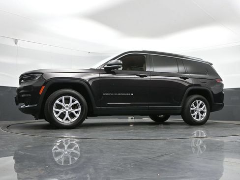 Used 2022 Jeep Grand Cherokee L Limited w/ Luxury Tech Group II AWD/4WD image 46