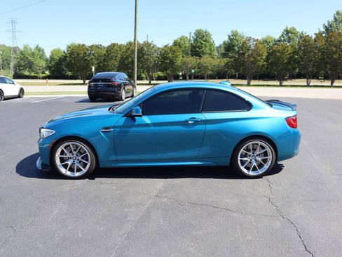 Used 2017 BMW M2 RWD image 8