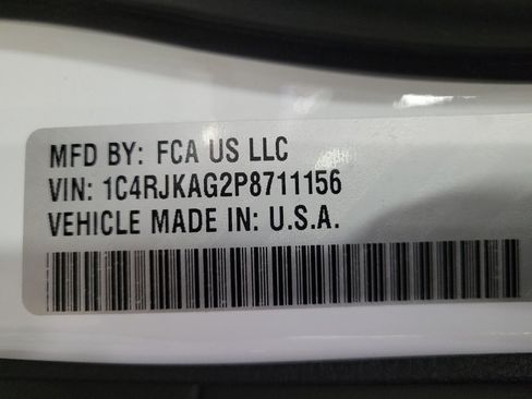 Used 2023 Jeep Grand Cherokee L Laredo AWD/4WD image 33
