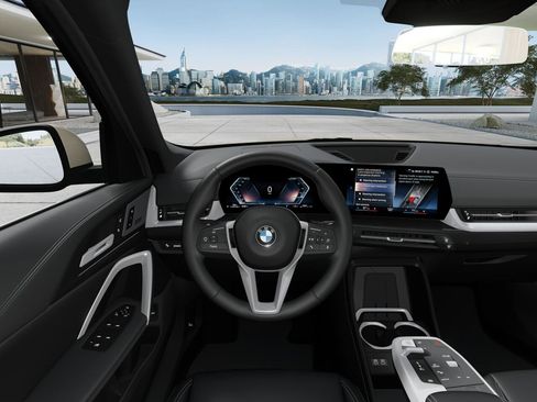 New 2026 BMW X1 xDrive28i AWD/4WD image 13
