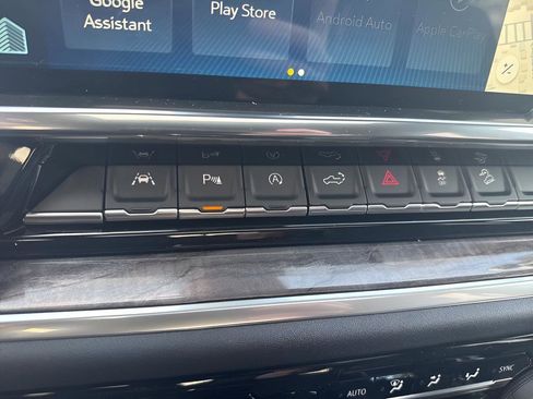 New 2026 Chevrolet Silverado 1500 LTZ w/ LTZ Premium Package image 30