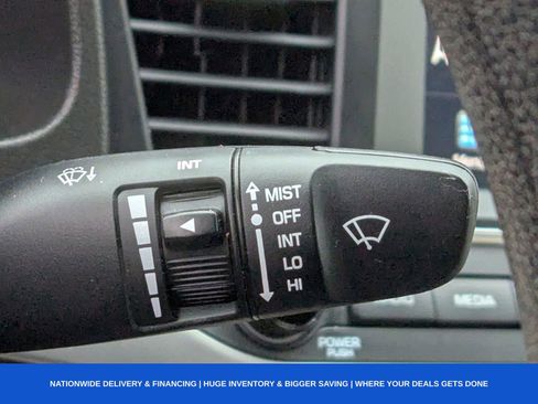 Used 2018 Hyundai Elantra SEL image 37