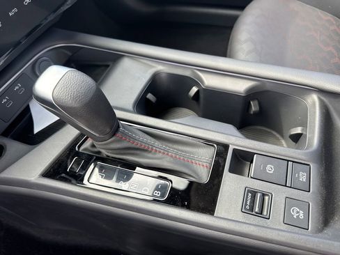 New 2026 Nissan Sentra SR w/ SR Premium Package image 18