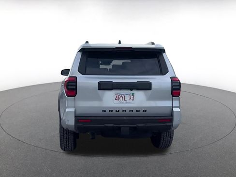 Used 2025 Toyota 4Runner TRD Off-Road image 12