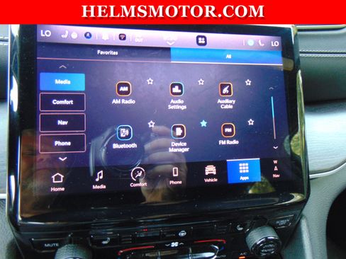 Certified 2024 Jeep Grand Cherokee L Limited w/ Black Appearance Package AWD/4WD image 27