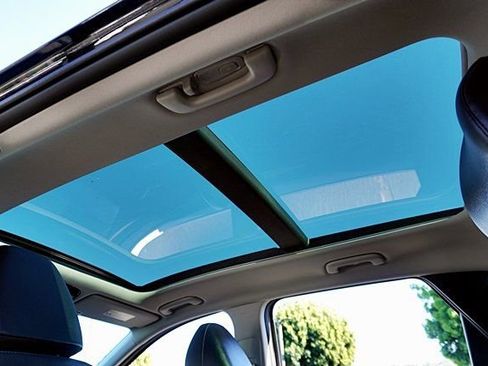 Certified 2024 Hyundai Tucson Limited image 18