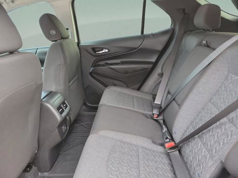 Used 2022 Chevrolet Equinox LT FWD image 27