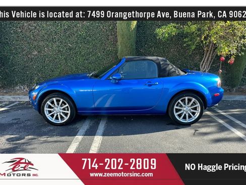 Used 2006 MAZDA MX-5 Miata Grand Touring w/ Premium Pkg RWD image 11
