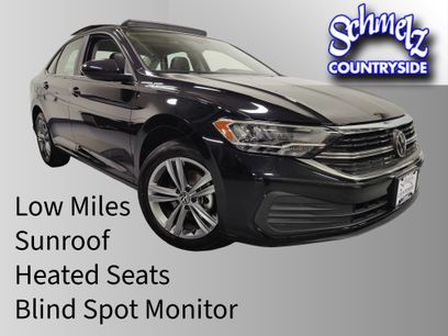 Used 2024 Volkswagen Jetta SE w/ Panoramic Sunroof Package