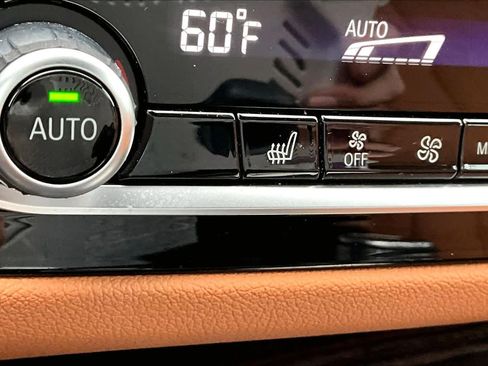 Certified 2023 BMW 530i 530i w/ Convenience Package image 34