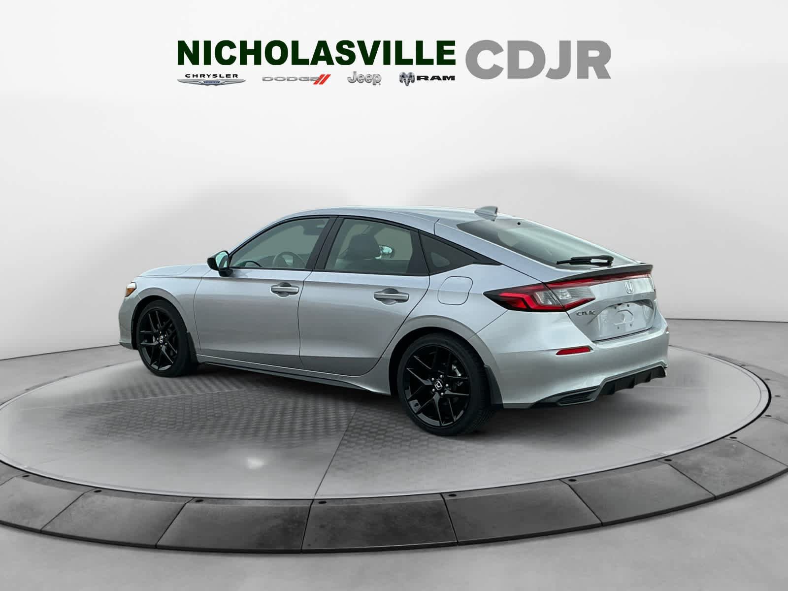Used 2025 Honda Civic Sport image 3