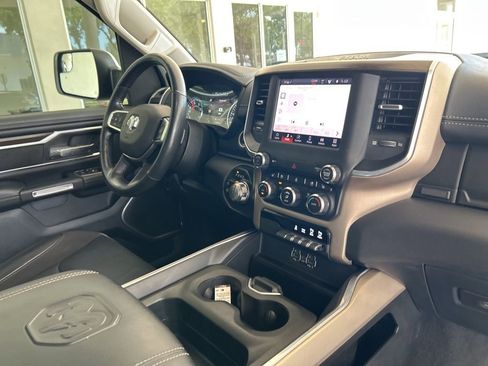 Used 2022 RAM 1500 Laramie AWD/4WD image 26