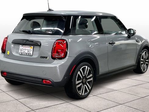 Used 2023 MINI Cooper SE image 15