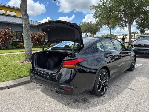 Used 2024 Nissan Altima 2.5 SR image 19