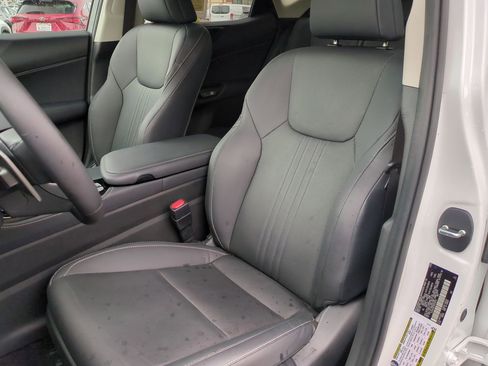 Certified 2024 Lexus NX 250 FWD image 11