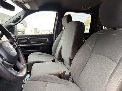 Used 2025 RAM 2500 Big Horn AWD/4WD image 23