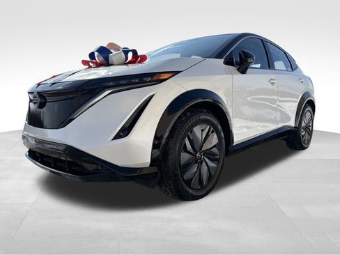 Used 2023 Nissan Ariya FWD image 9