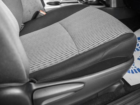 Certified 2024 Toyota 4Runner SR5 image 32