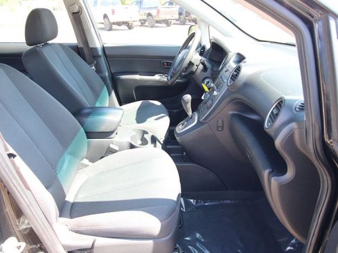 Used 2009 Kia Rondo LX FWD image 8