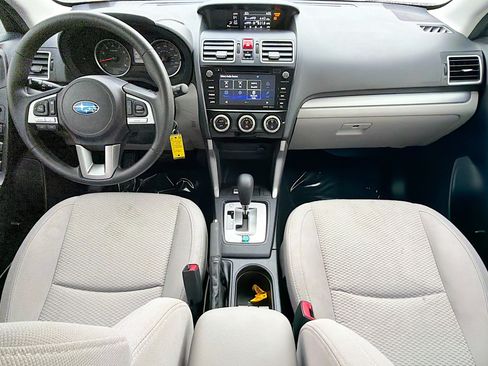 Used 2018 Subaru Forester 2.5i Premium AWD/4WD image 15