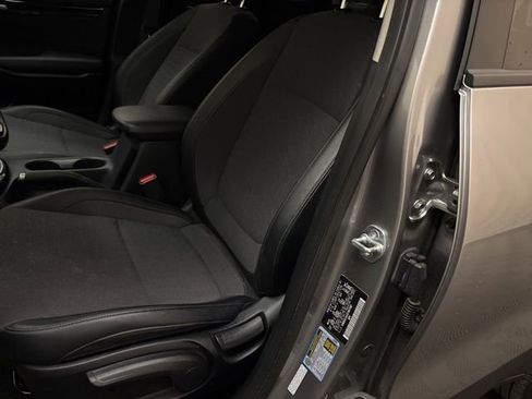 Certified 2025 Kia Seltos S AWD/4WD image 10