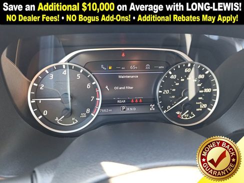 Used 2024 Nissan Titan SV w/ SV Convenience Package image 20