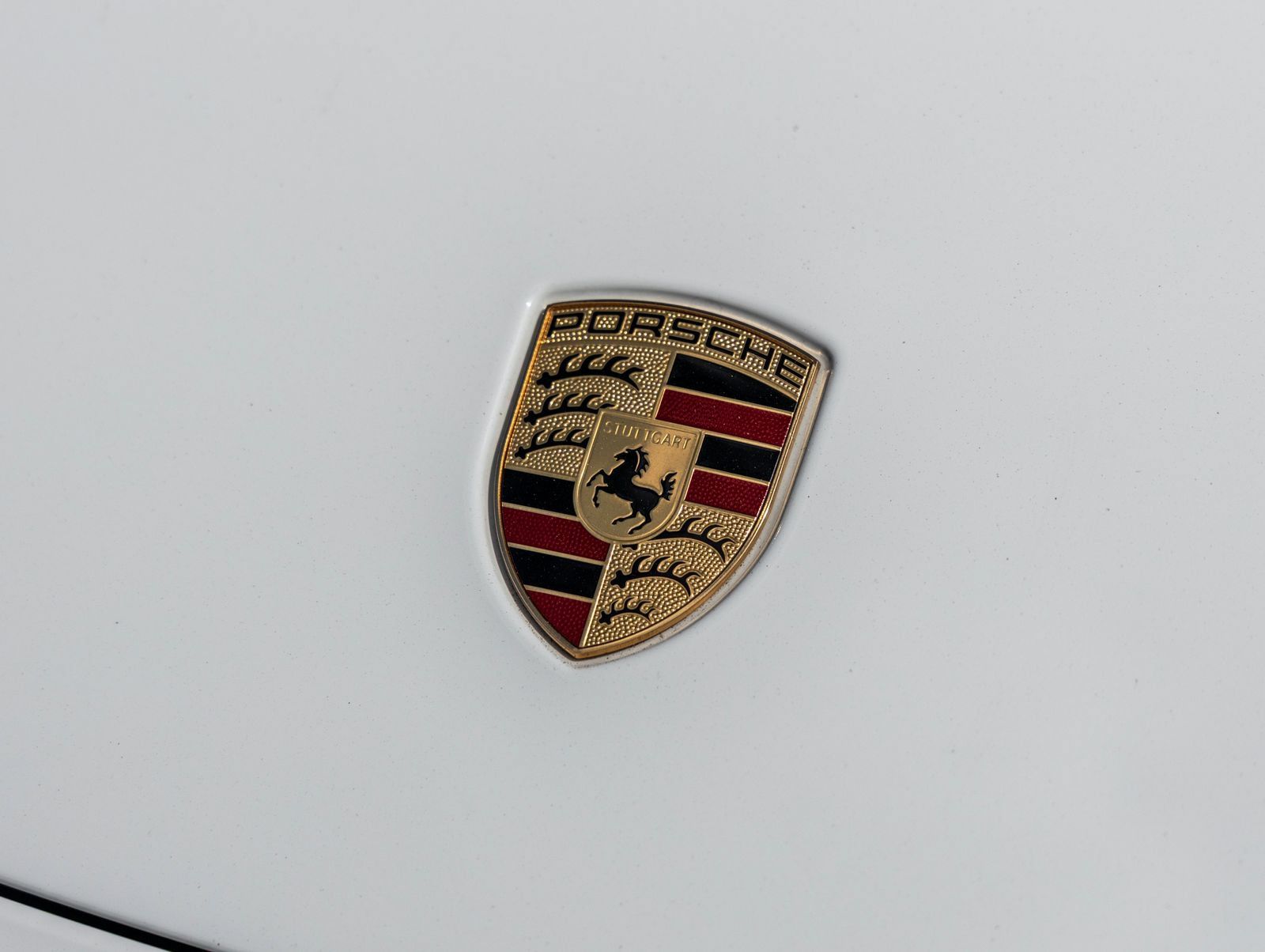 Certified 2024 Porsche 718 Cayman RWD image 19