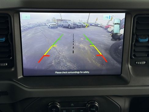 Used 2024 Ford Bronco Black Diamond image 31