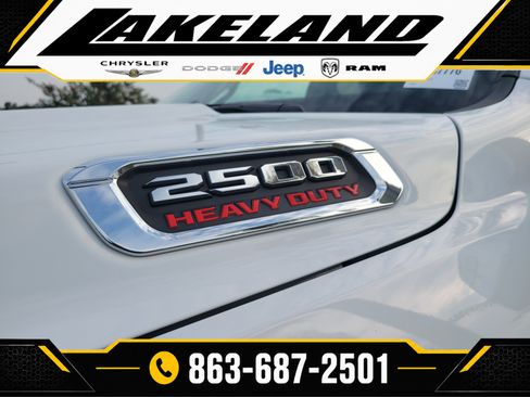 Used 2025 RAM 2500 Laramie AWD/4WD image 9