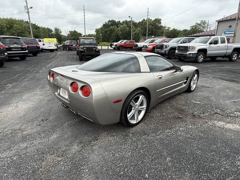 Used 1998 Chevrolet Corvette Coupe w/ Roof Pkg RWD image 5