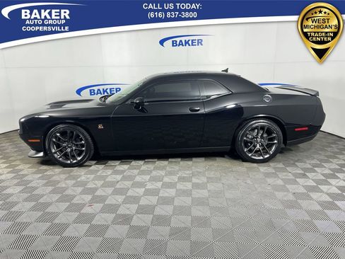 Used 2021 Dodge Challenger R/T Scat Pack w/ Plus Package image 6