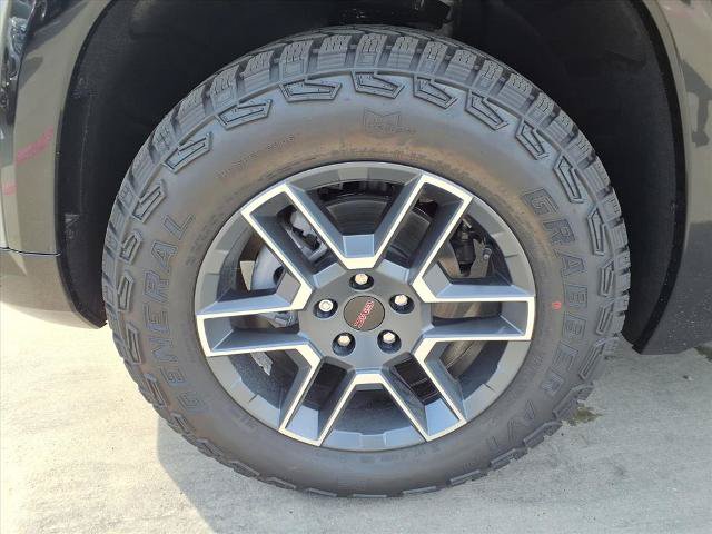 New 2026 GMC Terrain AT4 w/ Convenience Package III AWD/4WD image 21