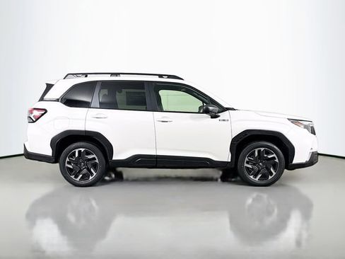 New 2025 Subaru Forester Premium image 8