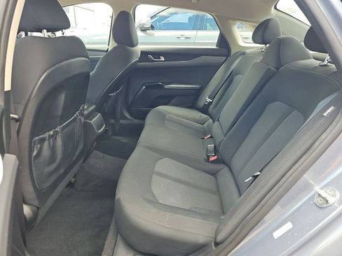 Used 2022 Kia K5 LXS FWD image 4