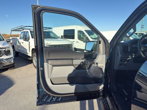 Used 2024 Ford F150 Lightning Flash image 17