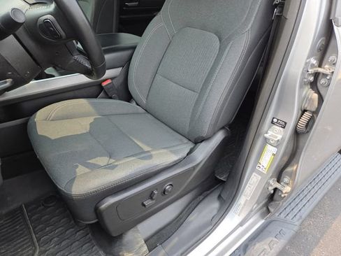 Used 2021 RAM 1500 Big Horn AWD/4WD image 19