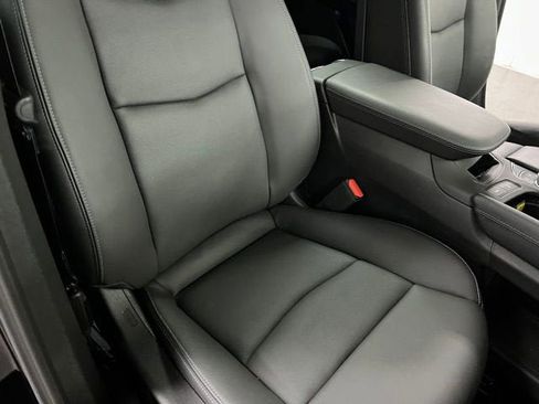 Used 2024 Cadillac XT6 Premium Luxury image 18