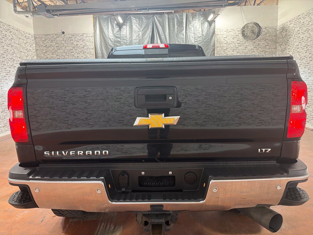 Used 2019 Chevrolet Silverado 2500 LTZ w/ Duramax Plus Package AWD/4WD image 6