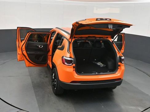 New 2026 Jeep Compass Latitude AWD/4WD image 51