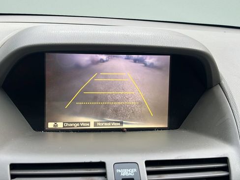 Used 2011 Acura MDX w/ Technology & Entertainment AWD/4WD image 18