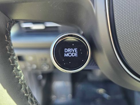 Used 2024 Hyundai Ioniq 6 SE image 27