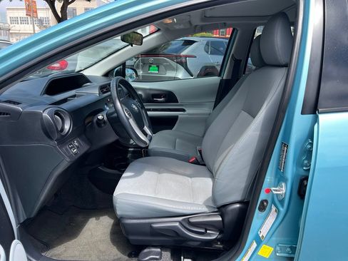 Used 2014 Toyota Prius C Four FWD image 10
