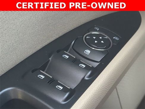 Certified 2017 Ford Fusion SE w/ Fusion SE Technology Package image 24