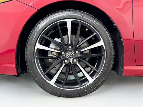 Used 2018 Toyota Camry XSE FWD image 42