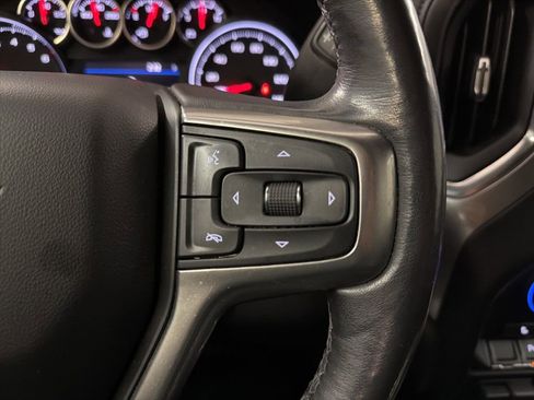 Used 2020 Chevrolet Silverado 1500 LT Trail Boss image 25