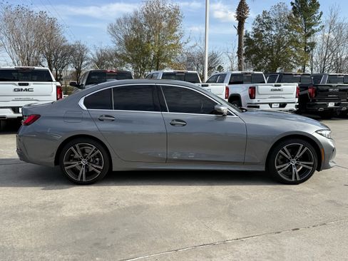 Used 2024 BMW 330i Sedan w/ Convenience Package image 3