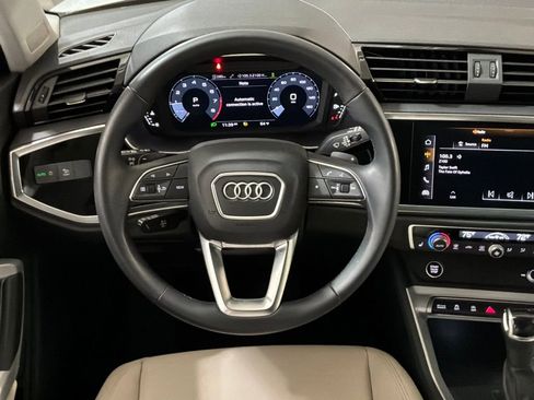 Used 2023 Audi Q3 2.0T Premium w/ Convenience Package image 12