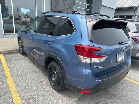 Used 2024 Subaru Forester Limited w/ Pop Package 2 AWD/4WD image 3