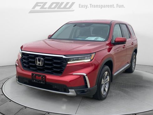 Certified 2025 Honda Pilot EX-L image 4